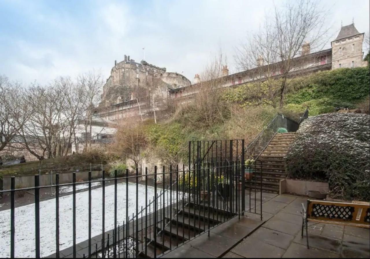 Charming 1 Bed Apartment With Castle View Edimburgo Exterior foto